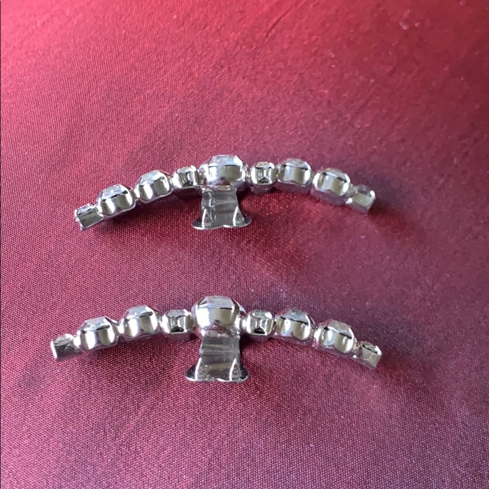 Vintage 2” curved rhinestone shoe clips. ❣️ - Picture 5 of 7